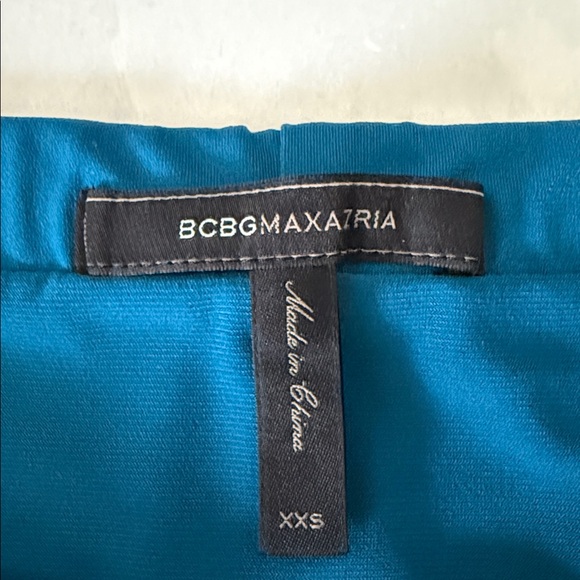 BCBGMaxAzria Vibrant Blue Strapless Dress - Picture 4 of 4